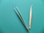 Tweezers